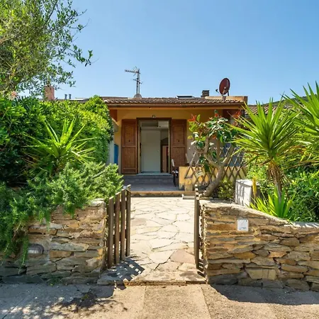 Apartman Comfortable Near Beaches *