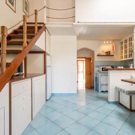 Apartman Comfortable Near Beaches *