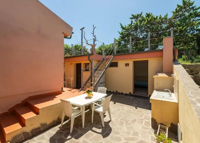 Apartman Comfortable Near Beaches